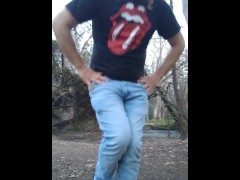 Public piss desperation - Screenshot 9 of 16 - Desperation Wetting