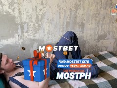 Пышный Пирожок Неверной Жены ВЫВАЛИЛСЯ ИЗ ТРУСИКОВ! Изменила Мужу - Screenshot 1 of 16 - Beautiful Sex