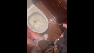 Kinky stepbro/stepsis Peeing & Masturbation -- JohnnyIzFine