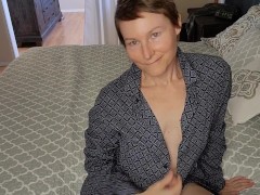 Pixie cut play session - Screenshot 3 of 16 - Blonde Short Hair