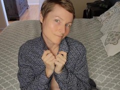 Pixie cut play session - Screenshot 5 of 16 - Female Masturbation