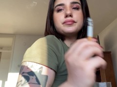 Hot Tattooed Model Smokes Marboro Red 100s