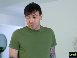BrattySis Brianna Arson Asks Kimmy Kimm, "How Can We Get My Stepbrother to Hate Fuck Us?" -S31:E6 screenshot number 1