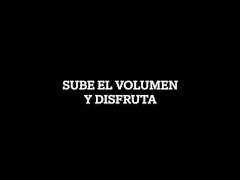 Lucía Fernández se masturba en ASMR. Ponte los cascos y la paja del día es tuya 😜