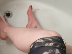 Dirty Foot Bath AMSR
