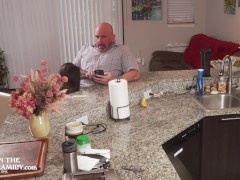 Freya Von Doom Sneakily Sucks StepDad Scott Trainor's Big Cock! 2/4