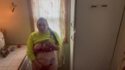 Pretty face plays with herself