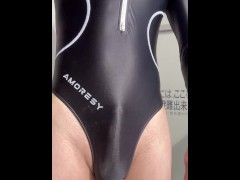 バルコニー　日本人　男　光沢　スパッツ　レオタード - Screenshot 16 of 16 - Spats