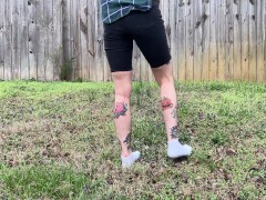 Desperately Peeing Outside - Screenshot 4 of 16 - Pissing In Public