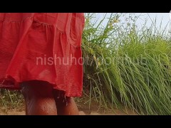 Sri lankan village girl bathing කැලේ ඇලට ඇගහොදන්න ගිය එහා ගෙදර අක්කා