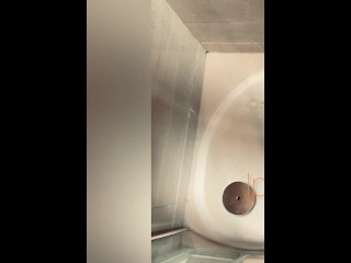 Nonton big piss in my shower. I'm looking for girls to piss together😈💦 Streaming HD