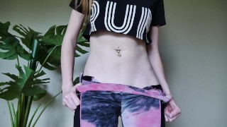 Sierra Ky sexy tiener gym shorts proberen