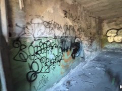 Затащил соску в заброшку и давай ебать - Screenshot 1 of 16 - Abandoned Place