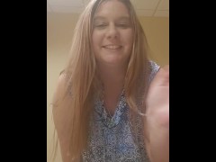 Quick Flash at Work - Screenshot 2 of 16 - Hot Milf