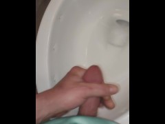 Going #3 - Screenshot 9 of 16 - Restroom