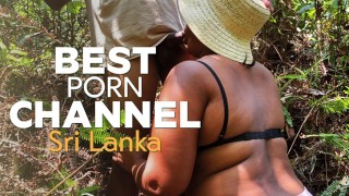 Casal de jovens do Sri Lanka arriscando sexo em público com pau monstruoso - roshelcam
