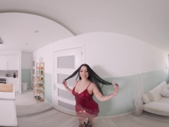 All You Need Is One Catch Like Seductive Roma Amor On A Dating App - Screenshot 2 of 16 - 3d