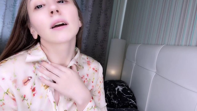 Nonnude Neck Tease Throat Fetish Teaser