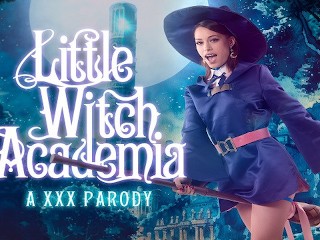 Лайя Рэй в роли АККО из LITTLE WITCH ACADEMIA знает мощную сексуальную магию