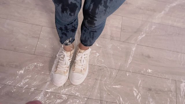 I wet myself through pantyhose and jeans. Friend pees in my jeans