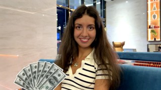 Por Dinheiro Ou Como As Meninas Russas Passam O Tempo No Exterior