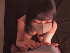 巨乳でえっちな女の子がカルバンクラインの下着を身につけて、超絶濃厚フェラチオ責め♡  お返しに電マを固定されて放置・・ 気がついたら下着はびしょ濡れでそのまま挿入へ🙈日本人/童顔/おっぱい 無修正 - Screenshot 2 of 16 - フェラ
