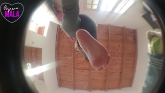 fetiche de pies. PISADO Y HUMILLADO POR MICROPENE. SPH FEMDOM