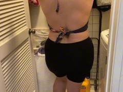 Shy Curvy Milf Acting Sexy