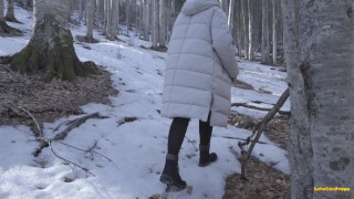 Babedimitrescu ブラショブでスキー中に公共の場でディックファックに必死なルーマニアのポルノ雌犬