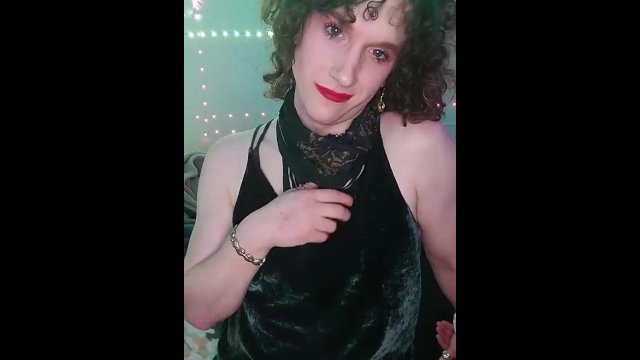Melka's Strip Tease Teaser