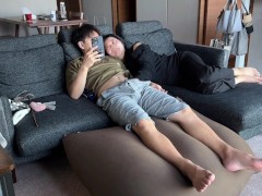 【大学生】陸上部の敏感彼女に手マンしたら無限体力で何度も痙攣絶頂しイキ狂う　女子大生　潮吹き　でか尻　部活　喘ぎ声 　淫乱　巨乳　ギャル　カップル　美少女　かわいい　個人撮影　素人　日本人　えむゆみ 1/16