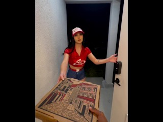 Pizza delivery girl gets fucked Video