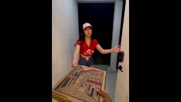 Pizza delivery girl gets fucked