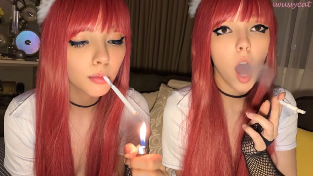 Рыжая альт-девушка курит для тебя (полное видео на моем 0nlyfans/ManyVids)