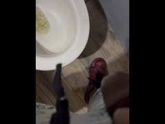 Lex peeing - Screenshot 13 of 16 - Bbc Peeing