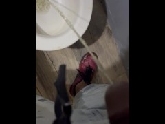 Lex peeing - Screenshot 6 of 16 - Pissing