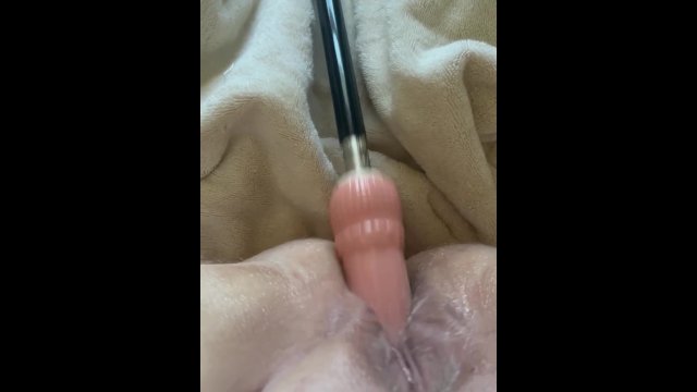 Watch Bondage Video:FUCK MACHINE SLAMS MY PUSSY