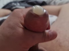 I squirted in a condom today. Look at that cumshot and the condom full of sperm. Which one would lik