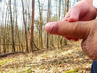 Close up Jerking and Cumming in the Middle of Forest