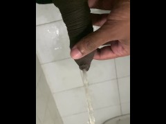 Publicpiss - Screenshot 3 of 16 - Foreskin