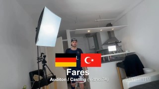 Chico turco alemán peludo en la audición de casting de gayheim