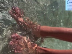 Playing with my feet on the water - Screenshot 7 of 16 - Cum On Feet