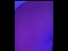 Блондинка пробует новый стул для секса - Screenshot 14 of 16 - попакакорех