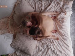 Alex caught Bonnie masturbating and helped her - Screenshot 10 of 16 - Masturbation