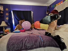 Nerdy Faery Balloon Bouncin'