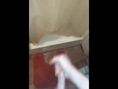 Quick wank session. - Screenshot 14 of 16 - Bathroom