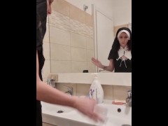 Anteprima video suora vogliosa alla scoperta dei sex toys (intero su of)