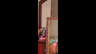 Cute chubby bbw latina shaking big fat ass