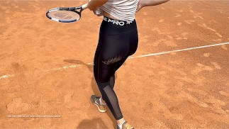 Tennis girl in Nike Pro dryhumping after match