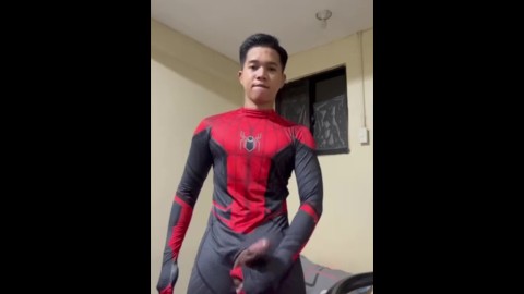 Jush Lee- Tu hunk spidey entintado cachonda masturbándose